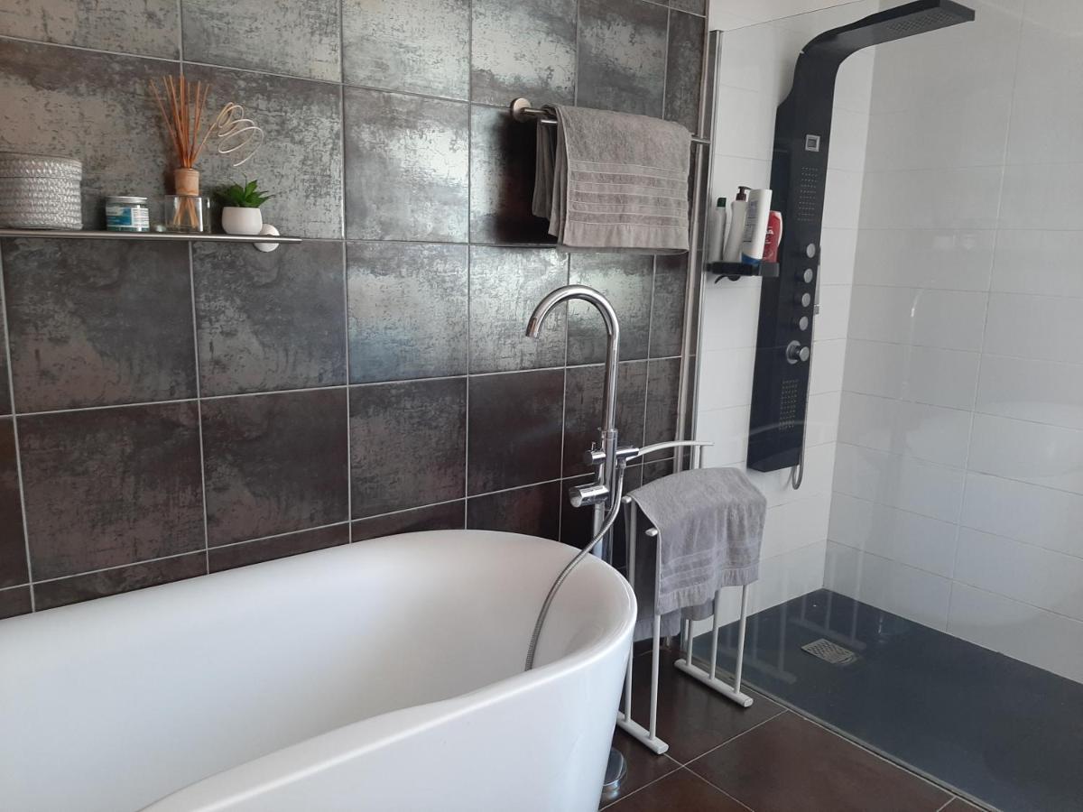 קרקסון Chambre Double Dans Maison Chaleureuse Et Familiale מראה חיצוני תמונה